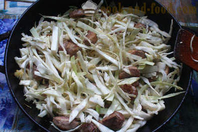 Recept kål med kött och bönor