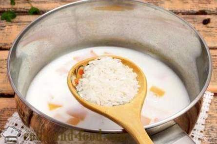Pumpa gröt av ris mjölk