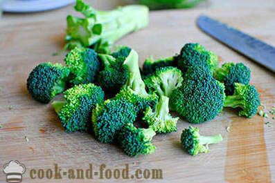 Puré av broccoli soppa med grädde