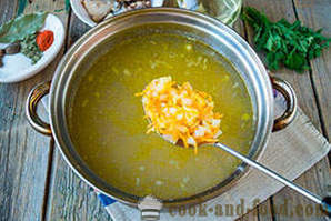 Ris soppa med konserverad fisk