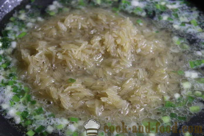 Läcker smulig ris Garnera med gräddfil och örter - hur man lagar en läcker sida skålen med ris, en steg för steg recept foton