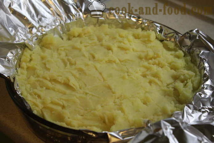 Engelska potatispaj med kött och svamp - hur man lagar en gryta av potatis och kött, med en steg för steg recept foton