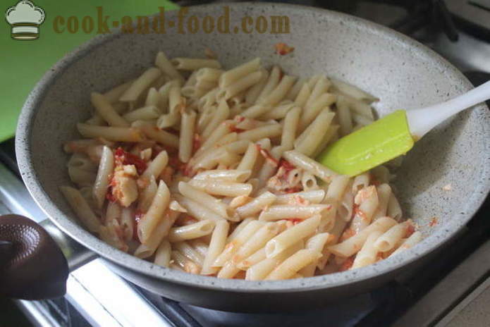 Italiensk pasta med tomat och fisk - hur man lagar pasta med fisk och tomater, en steg för steg recept foton