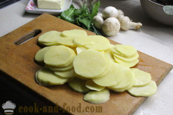 Gryta av rå potatis med svamp och ängssyra - hur man gör en gryta av potatis med svamp, ett steg för steg recept foton