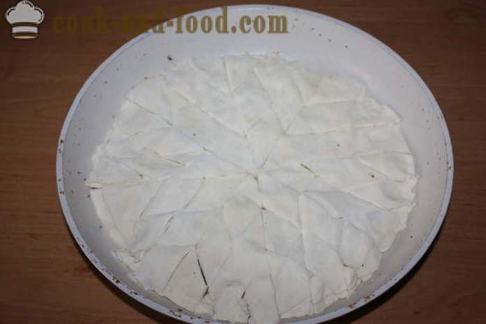 Turkiska baklava med valnötter - Hur man gör baklava hemma, steg för steg recept foton