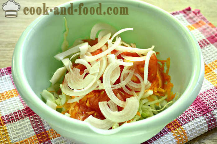 Steg för steg recept foto läcker sallad på färska kål och morötter - hur man lagar en läcker sallad på unga kål och morötter