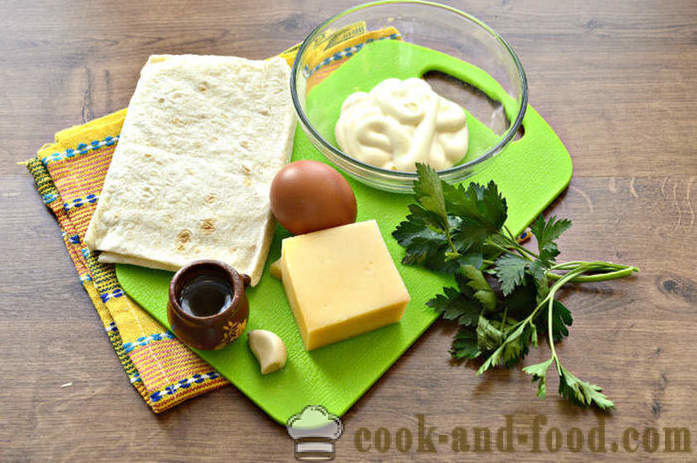 Kuvert av pitabröd med ost och örter - hur man gör kuvert från lavash med ost, en steg för steg recept foton