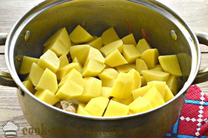 Bakad potatis med kyckling - hur man lagar en läcker gryta av potatis med kyckling, en steg för steg recept foton
