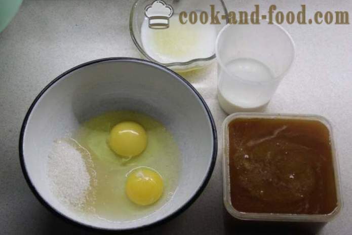 Enkel honung tårta med ingefära - hur man lagar en tårta med honung och ingefära i ugnen, med en steg för steg recept foton