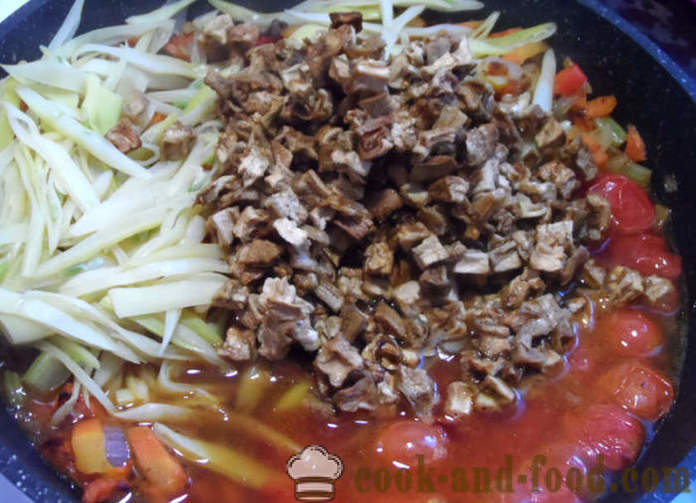 Tjock soppa Chili con carne - hur man lagar en klassisk chili con carne, steg för steg recept foton