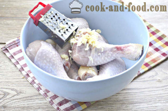 Läckra kycklingklubbor i ugnen - som en utsökt grillad kyckling kycklingben, ett steg för steg recept foton