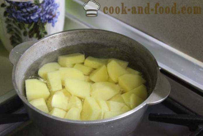 Bollar av potatis med ost och örter i olja - hur man gör potatis kulor med ost, en steg för steg recept foton