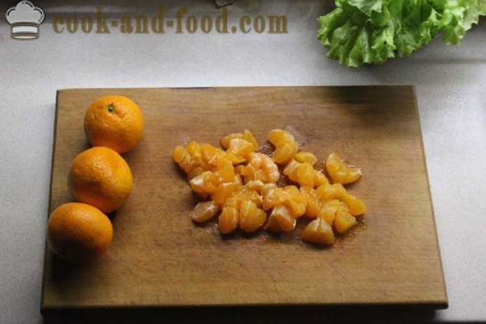 Nyårs sallad med kycklingbröst och mandarin - hur man förbereder en sallad med kyckling och mandariner, ett steg för steg recept foton