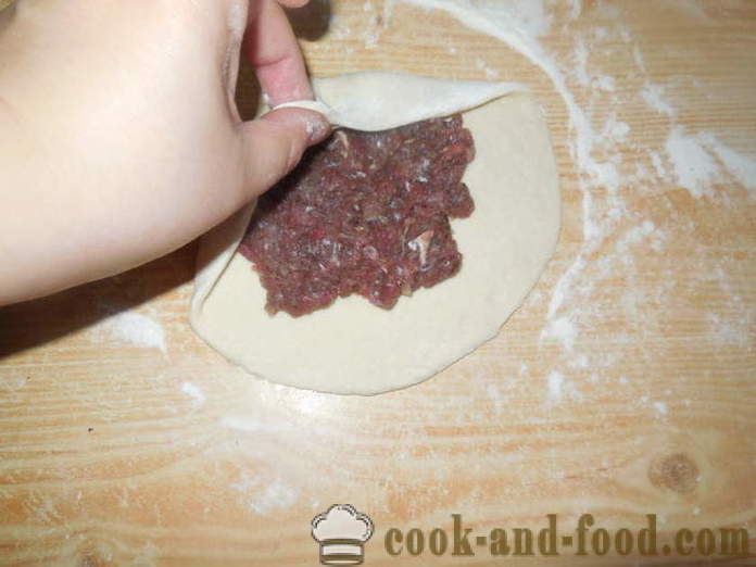 Tatar fat Cainari - hur man gör tortillas med kött i ugnen, med en steg för steg recept foton