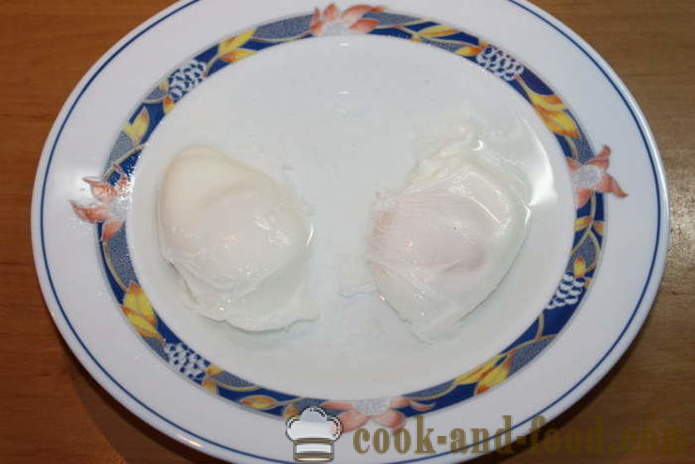 Ägg pocherad i vatten - hur man lagar en portion ägg hemma, steg för steg recept foton
