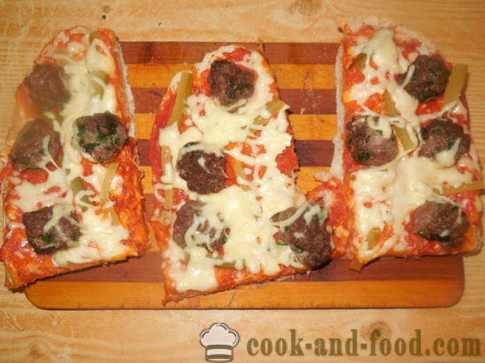 Lat tjock pitabröd pizza i ugnen - hur man lagar från den färdiga pitabröd pizza, en steg för steg recept foton