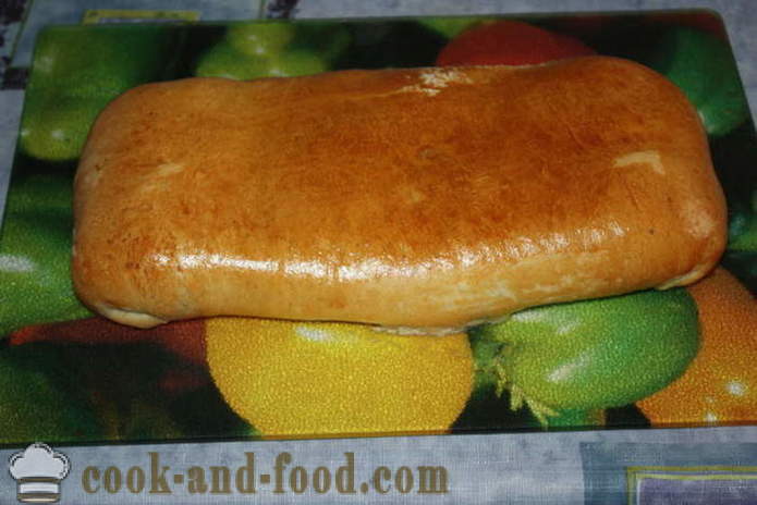Cake jäst smördeg fylld med kyckling och potatis - hur man bakar en paj med kyckling och potatis i ugnen, med en steg för steg recept foton