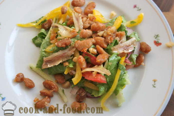 Franska Salade Niçoise classic - med tonfisk och bönor, hur man förbereder en sallad med tonfisk, steg för steg recept foton