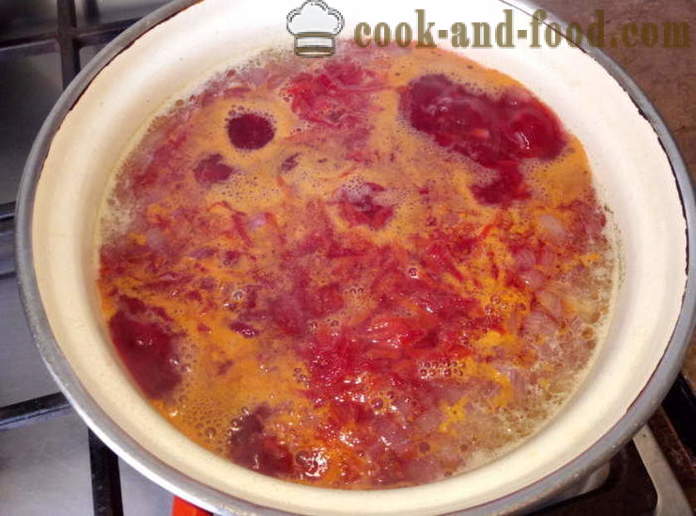 Soppa med rödbetor och inlagda tomater - hur man lagar soppa, en steg för steg recept foton