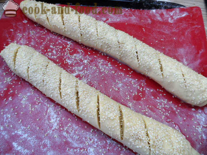 Tunn franska baguette i ugnen - hur man bakar en baguette franska hemma, ett steg för steg recept foton
