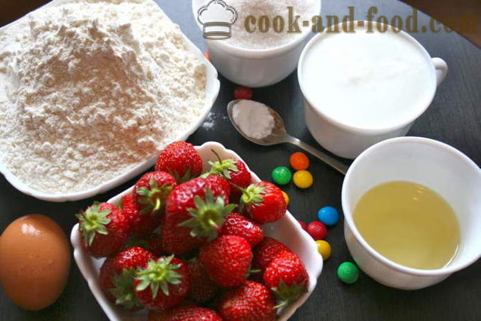 Hemlagad muffins på yoghurt med jordgubbar - hur man lagar muffins i silikonformar, ett steg för steg recept foton
