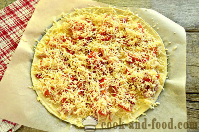 Pizza Puff Puff bakverk med bacon och peppar - hur man förbereder osyrat pizza från degen, en steg för steg recept foton