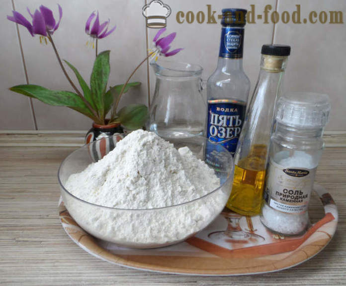 Piroger med kött och ost i grekiska - Hur man gör piroger hemma, steg för steg recept foton