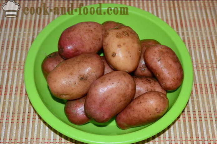 Kokt potatis i deras skinn för en sallad - hur man lagar potatis i deras skinn i en kastrull med en steg för steg recept foton