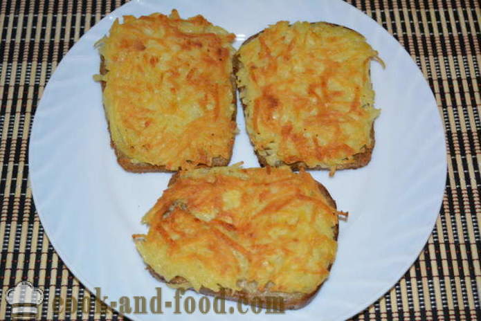 Varma smörgåsar med riven rå potatis - Hur man gör varma smörgåsar i pannan, en steg för steg recept foton