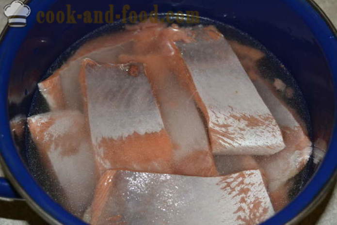 Lax salt som atlantlax - både läckra pickle rosa lax hemma, steg för steg recept foton