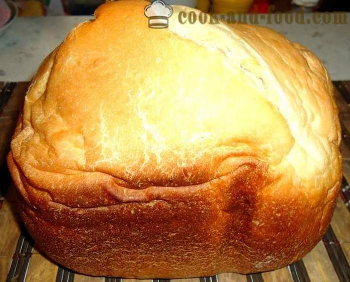 Enkel hembakat bröd i bakmaskinen - hur man bakar bröd i bakmaskinen hemma, steg för steg recept foton