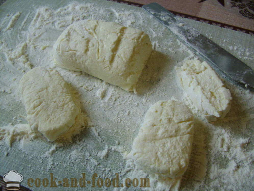Ostmassa kakor utan bakpulver - hur man gör ostmassa pannkakor i en stekpanna, en steg för steg recept foton