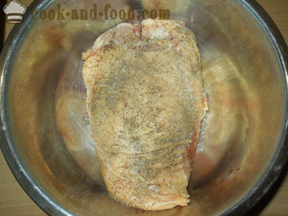 Saftigt kycklingbröst bakat i ugn - hur man lagar kycklingbröst i ugnen, med en steg för steg recept foton