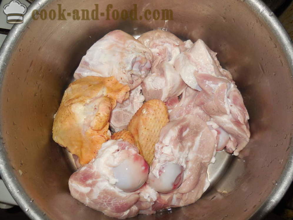 Hemlagad jellied kyckling utan gelatin - hur man förbereder jellied kyckling och fläsk multivarka-spis, ett steg för steg recept foton