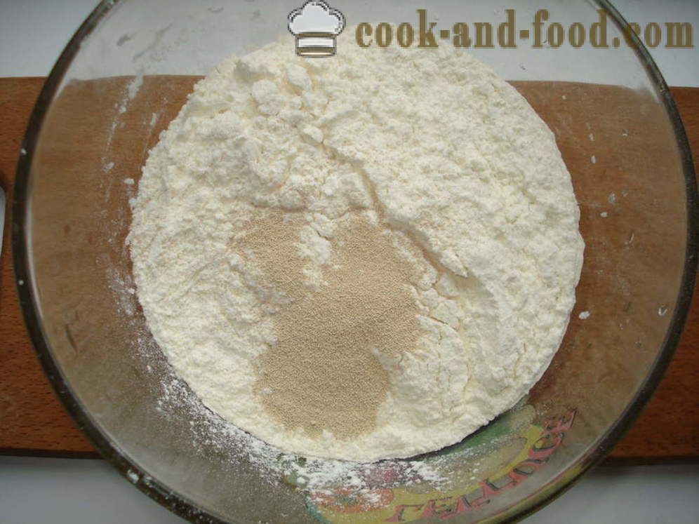 Jäst tårta med vallmofrön i ugnen - hur man lagar en kaka med vallmofrön, ett steg för steg recept foton