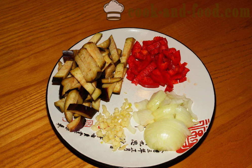 Kycklingfilé på kinesiska: med grönsaker och ris - hur man lagar en kyckling i kinesiska, ett steg för steg recept foton