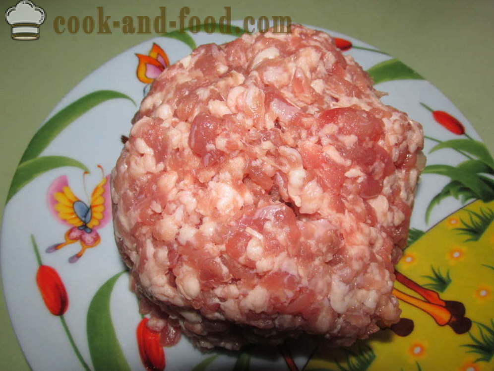 Läckra biffar med svamp och kött - hur man lagar saftiga biffar av malet kött, ett steg för steg recept foton