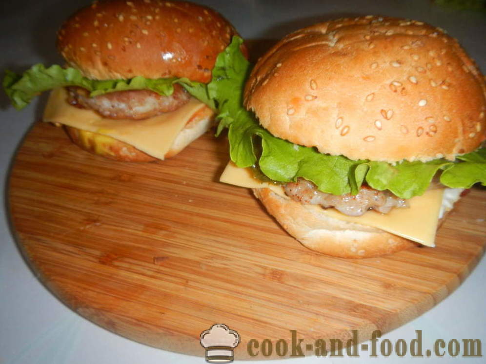 Juicy burger - hur man gör en hamburgare hemma, steg för steg recept foton