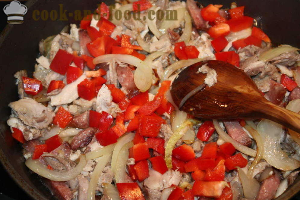 Gryta med kyckling, bacon och gröna bönor i ugnen - hur man gör en gryta i ugnen, med en steg för steg recept foton