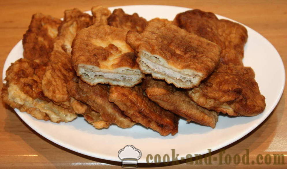 Lata piroger av wafer kakor i en kastrull - steg för steg hur man lagar en lat piroger recept med ett foto