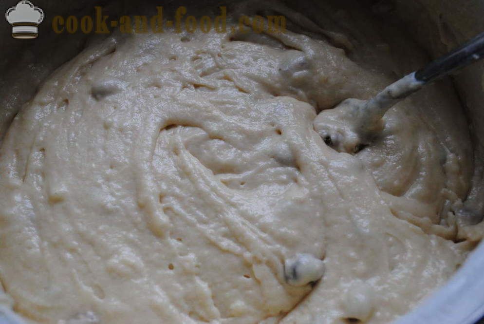 Hembakad kaka med russin i ugn - hur man gör muffins med russin på kefir, ett steg för steg recept foton