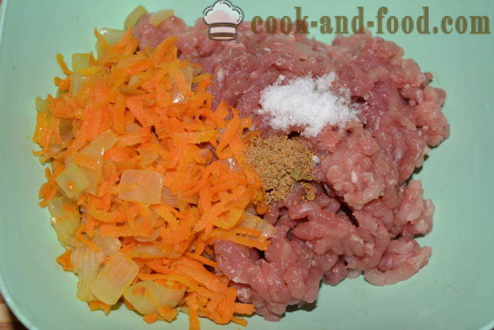 Läcker näste av zucchini fylld med köttfärs - hur man förbereder zucchini med köttfärs i en stekpanna, en steg för steg recept foton