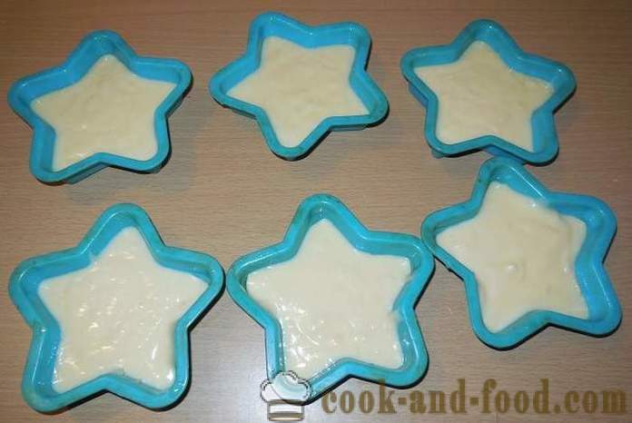 Snabb och läckra kakor i formar, på yoghurt och läsk - hur man bakar muffins i ugnen, ett enkelt recept och steg för steg photo