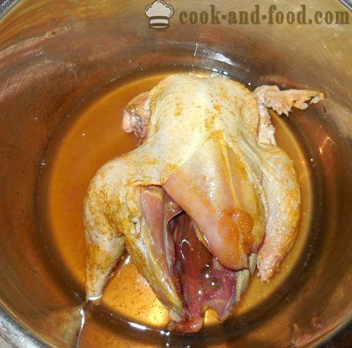 Wild Pheasant bakas i ugnen - som läcker att laga fasan i hemmet, receptet med ett foto
