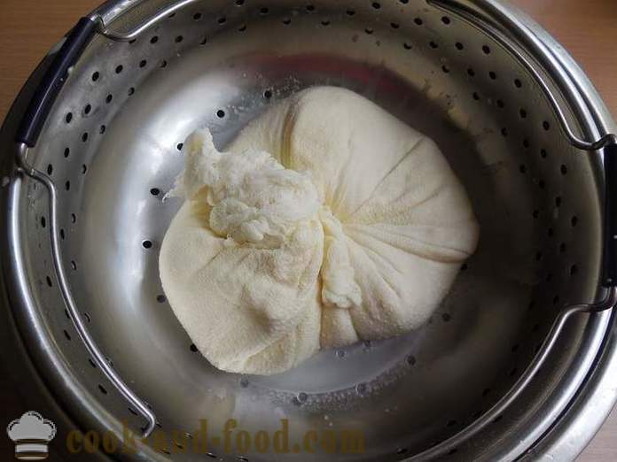 Hur man gör hemgjord keso från mjölken - ett enkelt recept och steg för steg photo