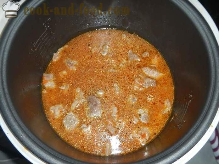 Läcker fläsk gulasch i sås multivarka eller fläsk - ett steg för steg recept med bilder hur man lagar fläsk gulasch