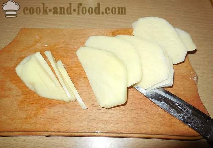 Stekt potatis i en kastrull med bacon och ägg - hur man lagar läckra stekt potatis och korrekt, steg för steg recept med bilder.