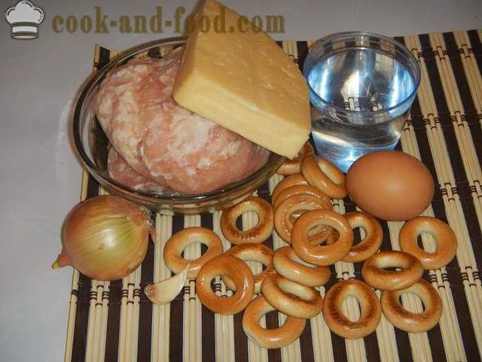 Bagels med köttfärs i ugnen eller fyllda torkning - enkelt recept förrätt, hur man lagar, receptet med ett foto.