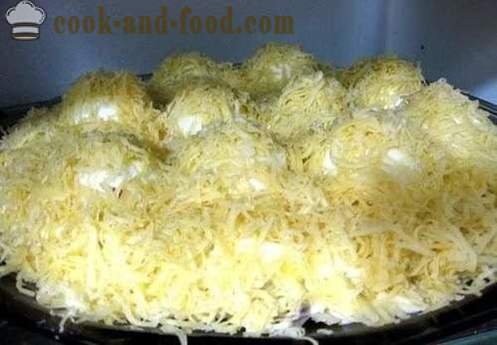 Fyllda ägg med ost och vitlök - kalla rätter, receptet med ett foto