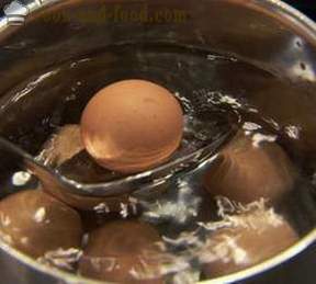 Hur man lagar ett kokt ägg, det vill säga vätska 